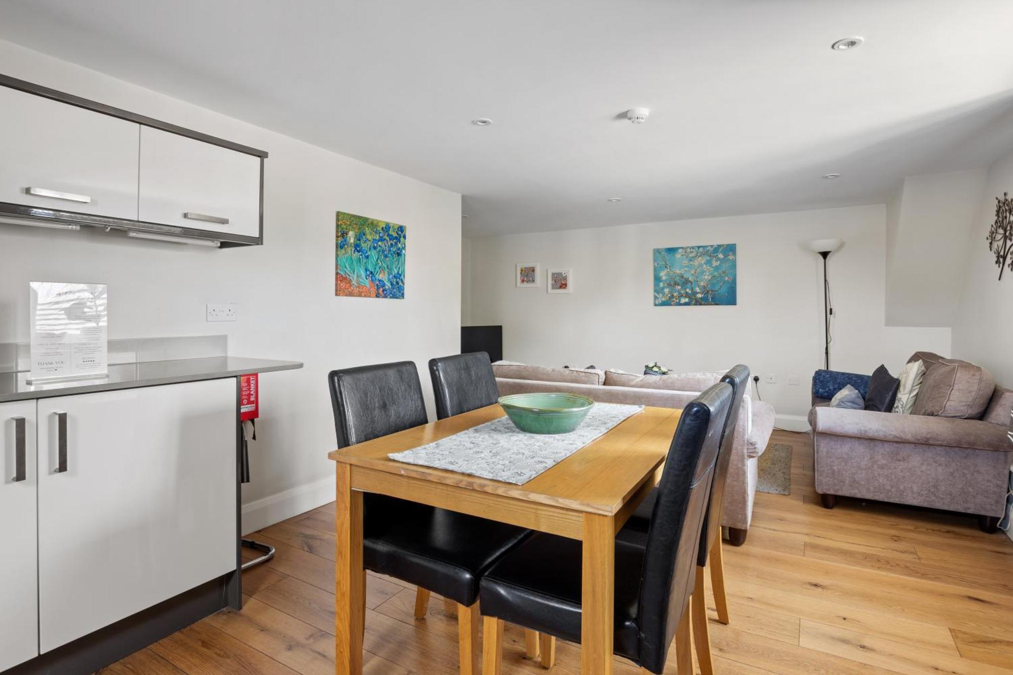 Cosy & Central Brockenhurst Flat, 2Br Экстерьер фото